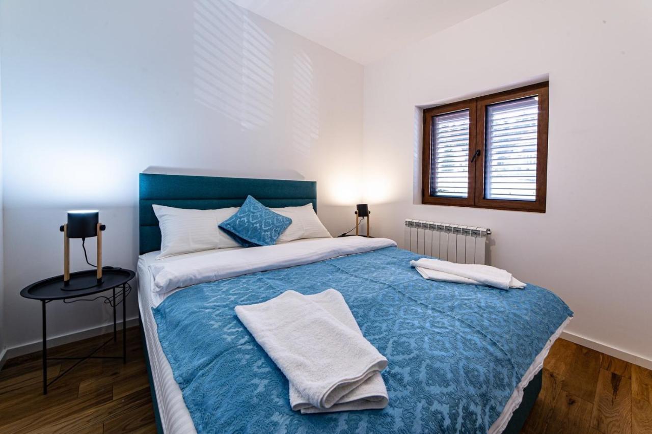 Turisticki Apartmani “Kraljeva Stolica” Žabljak Buitenkant foto
