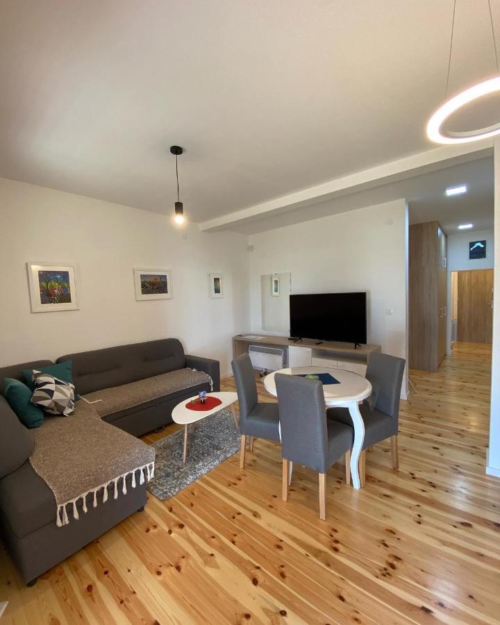 Turisticki Apartmani “Kraljeva Stolica” Žabljak Buitenkant foto