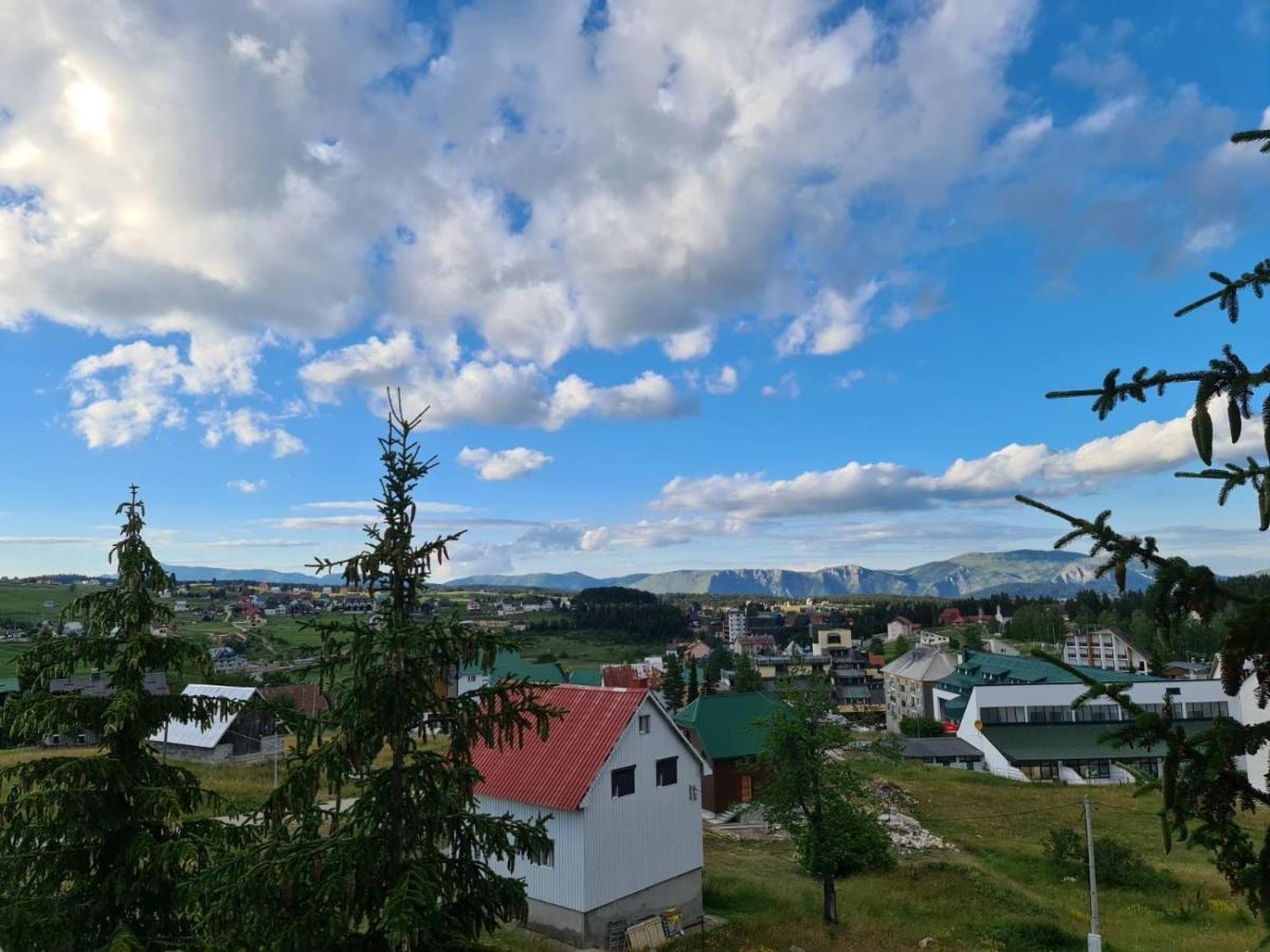 Turisticki Apartmani “Kraljeva Stolica” Žabljak Buitenkant foto